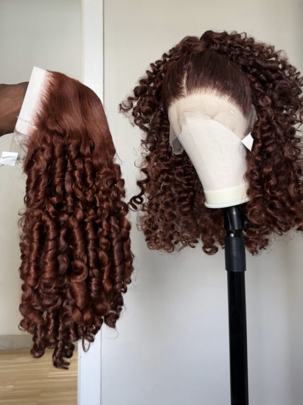 Azura curls